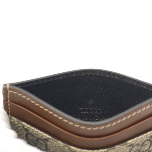 ❌SOLD❌ GUCCI GG Supreme Card Case - Picture 3 of 3